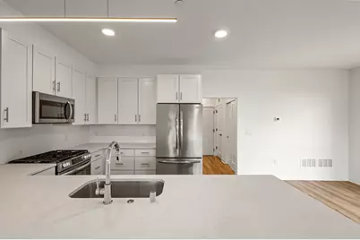 9378 S Alder Pl #106, Oak Creek, WI 53154 - Photo 4