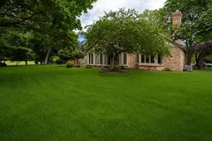 3 Maplewood Ct, Racine, WI 53402 - Photo 34