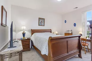 3872 S Lake Dr, Saint Francis, WI 53235 - Photo 18