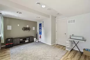 951 River Park Dr, Waukesha, WI 53189 - Photo 16