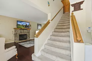 951 River Park Dr, Waukesha, WI 53189 - Photo 4