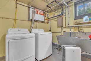 1723 N 3rd St, Sheboygan, WI 53081 - Photo 22