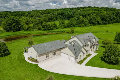 3976  Woodridge Ct, Richfield, WI 53017 - Photo 10