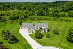 3976 Woodridge Ct, Richfield, WI 53017 - Photo 2