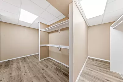 3976  Woodridge Ct, Richfield, WI 53017 - Photo 64