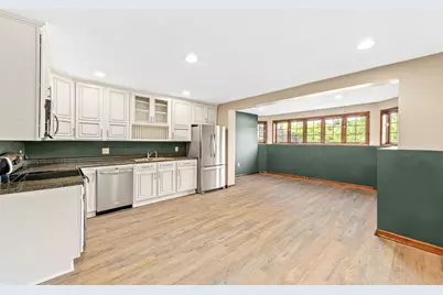 3976  Woodridge Ct, Richfield, WI 53017 - Photo 58