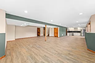 3976 Woodridge Ct, Richfield, WI 53017 - Photo 56