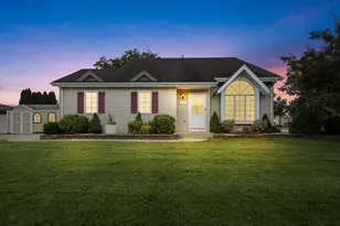 8215 S Wildwood Dr, Oak Creek, WI 53154 - Photo 1