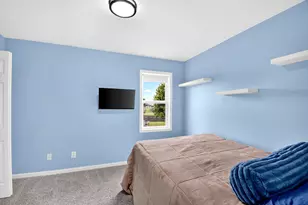 4620 Kenrich Dr, Racine, WI 53402 - Photo 24