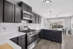 4620 Kenrich Dr, Racine, WI 53402 - Photo 4