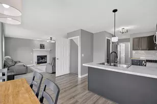 4620 Kenrich Dr, Racine, WI 53402 - Photo 8
