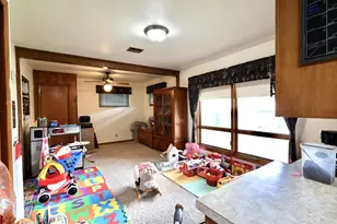 4821 70th St, Kenosha, WI 53142 - Photo 8
