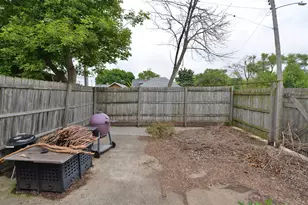 4320 Byrd Ave, Racine, WI 53405 - Photo 24