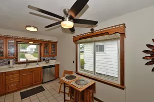 4320 Byrd Ave, Racine, WI 53405 - Photo 8