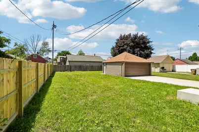 7540  26th Ave, Kenosha, WI 53143 - Photo 40