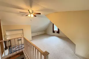 2210 S 56th St, West Allis, WI 53219 - Photo 6