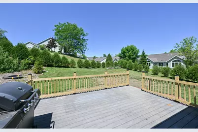 585  Ashley Ave, Port Washington, WI 53074 - Photo 24