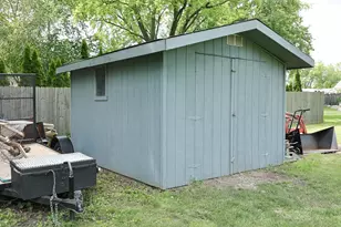 1408 S Emmertsen Rd, Racine, WI 53406 - Photo 28
