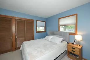 1408 S Emmertsen Rd, Racine, WI 53406 - Photo 14