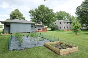 1408 S Emmertsen Rd, Racine, WI 53406 - Photo 30
