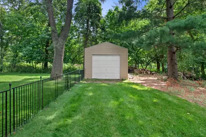 928  Mill Rd, Delafield, WI 53018 - Photo 2