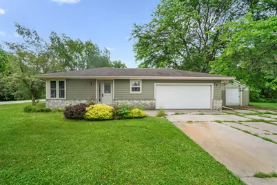 4883  Lois Ln, West Bend, WI 53095 - Photo 1