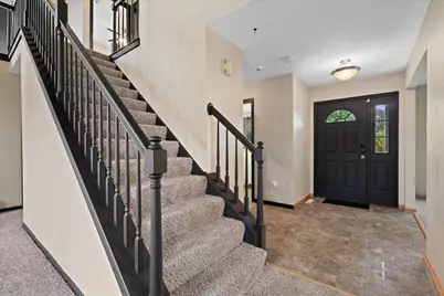 235 W Redding Cir, Belgium, WI 53004 - Photo 4