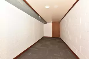 2127 N 122nd St, Wauwatosa, WI 53226 - Photo 36