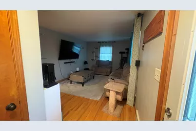 312  Washington Ave, Fredonia, WI 53021 - Photo 6