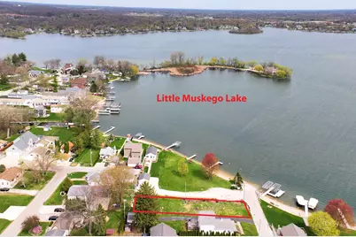 S71W19044  Hillview Dr, Muskego, WI 53150 - Photo 2