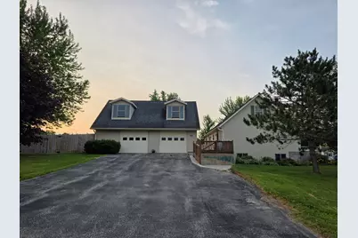 187  Katie Ln, Cashton, WI 54619 - Photo 2