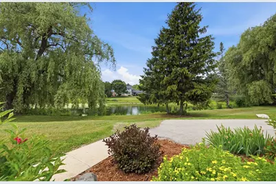 N91W7053  Evergreen Ct, Cedarburg, WI 53012 - Photo 16