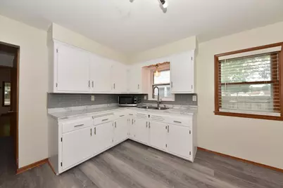 4333 N 62nd St, Milwaukee, WI 53216 - Photo 10