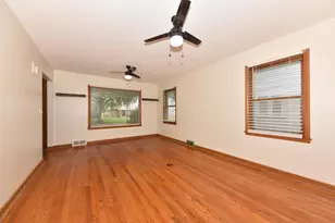 4333 N 62nd St, Milwaukee, WI 53216 - Photo 6
