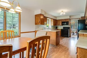 645 Willowick Ct, Brookfield, WI 53045 - Photo 6