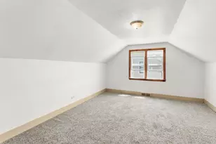1709 Grand Ave, Manitowoc, WI 54220 - Photo 14