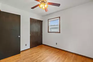 8359 N Celina St, Milwaukee, WI 53224 - Photo 12