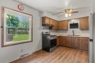 8359 N Celina St, Milwaukee, WI 53224 - Photo 8