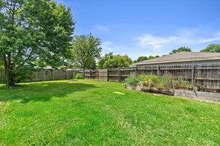 8359 N Celina St, Milwaukee, WI 53224 - Photo 20