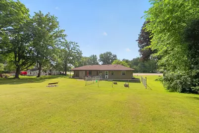 W257S2719  Genesee Rd, Waukesha, WI 53188 - Photo 2