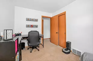 W257S2719 Genesee Rd, Waukesha, WI 53188 - Photo 12