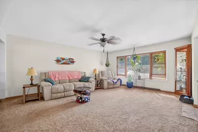 W257S2719  Genesee Rd, Waukesha, WI 53188 - Photo 4