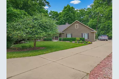 3532 S 121st Ct, Greenfield, WI 53228 - Photo 50