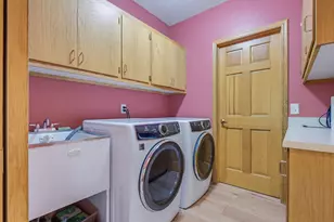 3532 S 121st Ct, Greenfield, WI 53228 - Photo 28