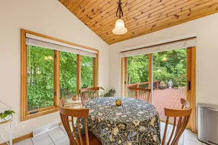 3532 S 121st Ct, Greenfield, WI 53228 - Photo 20