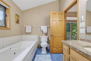 3532 S 121st Ct, Greenfield, WI 53228 - Photo 40