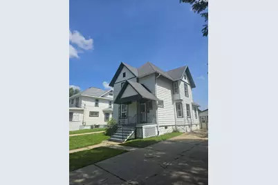 215 N Main St, Reeseville, WI 53579 - Photo 2