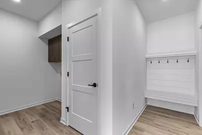 W251N2385  Valleyview Cir, Pewaukee, WI 53072 - Photo 26