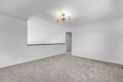 W251N2385  Valleyview Cir, Pewaukee, WI 53072 - Photo 24
