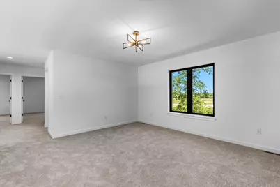 W251N2385  Valleyview Cir, Pewaukee, WI 53072 - Photo 22